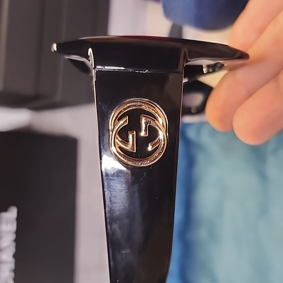 Gucci Sunglasses - Picture 4 of 11